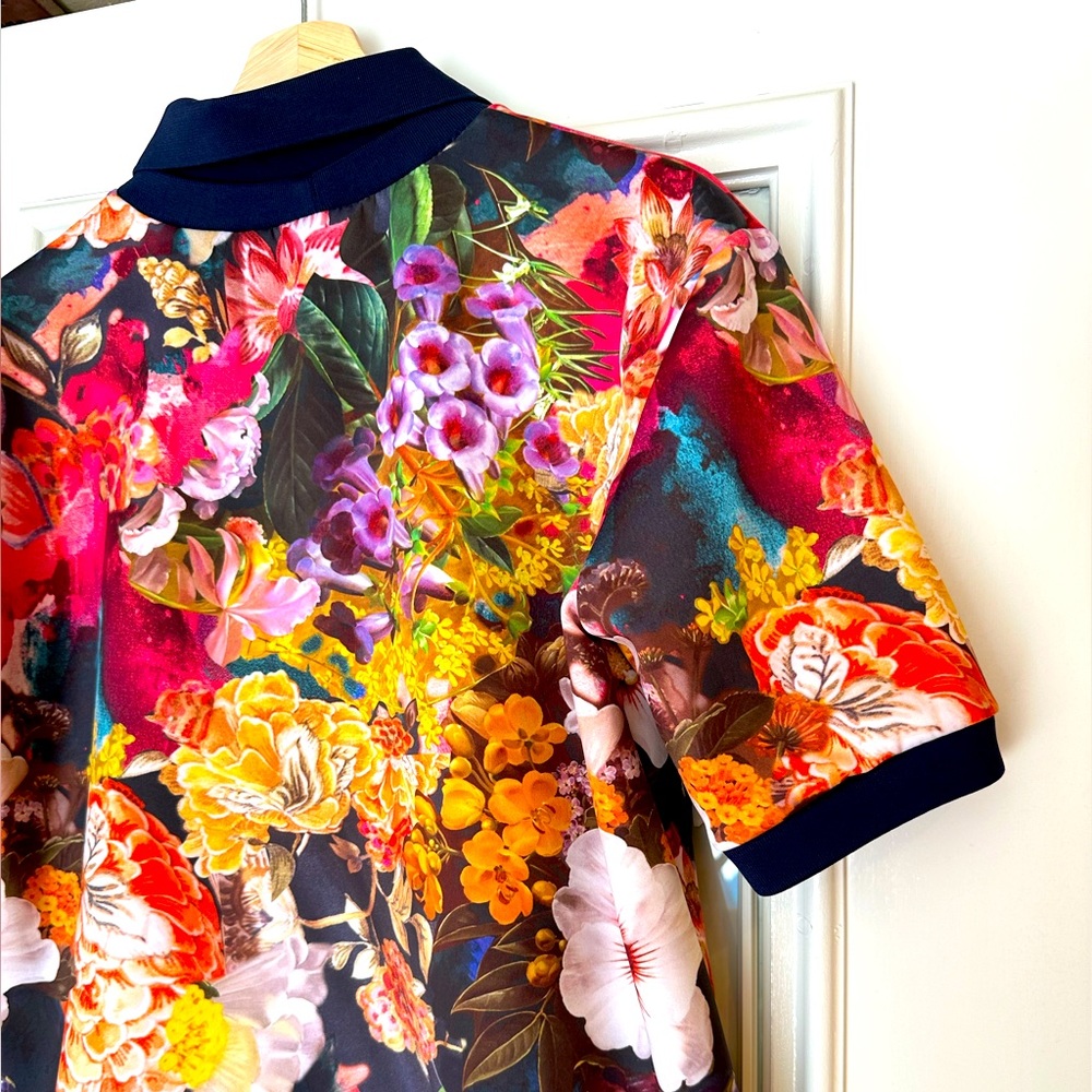 🌺FORAYGOLF Floral Pullover 🌺 - Picture 7 of 9